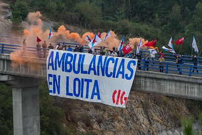 16-09-23 Accion ambulancias Compostela_00.jpg